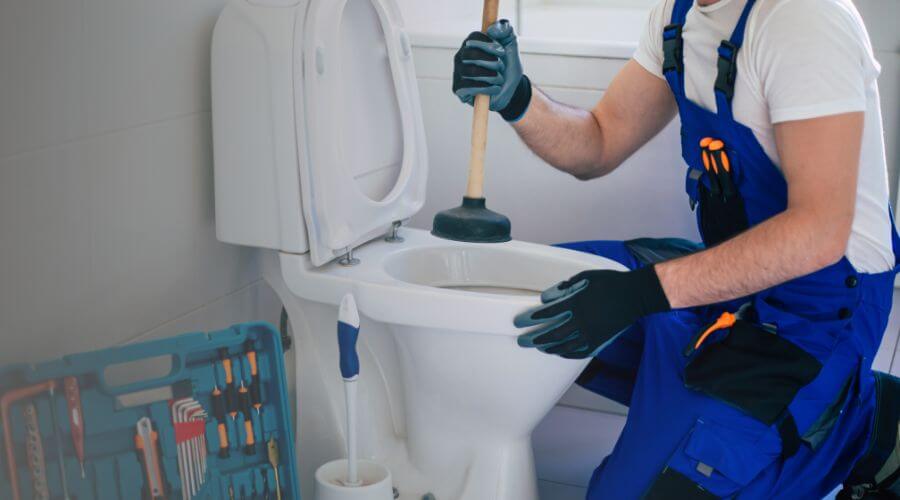 Expert burst pipe repair services in Randolph, NE